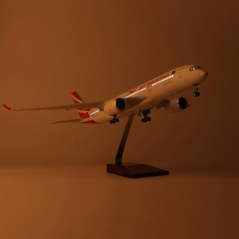 Air Mauritius Airbus A350 Airplane Model (1/142 Scale)