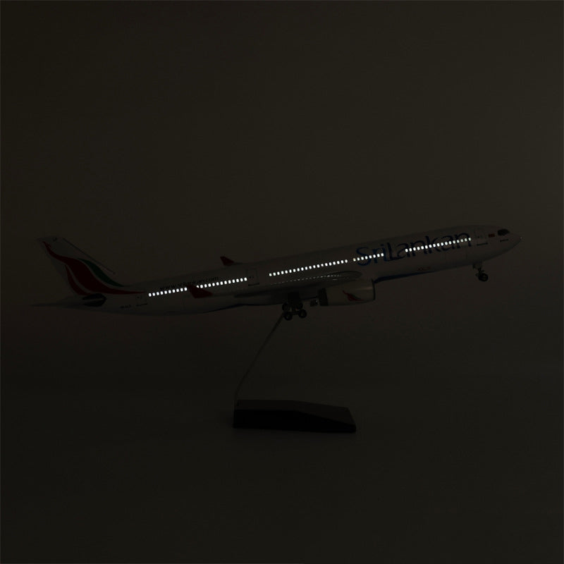 SriLankan Airlines Airbus A330 (Special Edition 47CM) Airplane Model