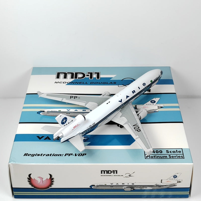 Rio Grande Airlines McDonnell DouglasANK MD-11 PP-VOP Airplane Model (1/400 Scale)