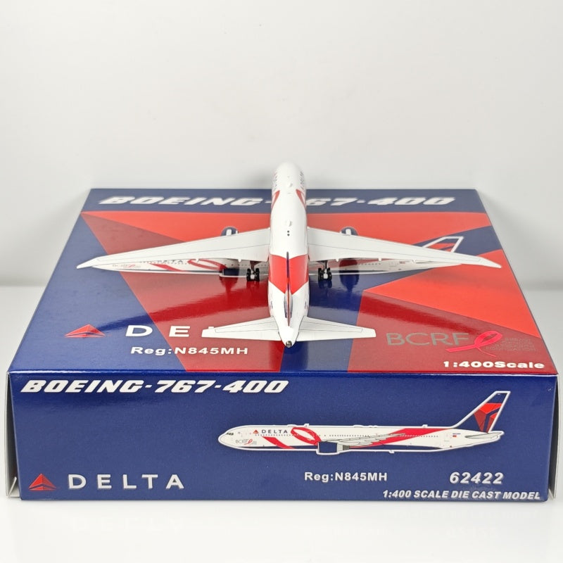 Delta Air Lines Boeing B767-400 N845MH Airplane Model (1:400 Scale)