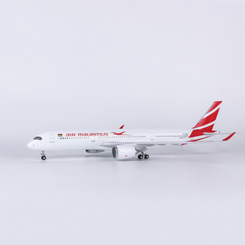 Air Mauritius Airbus A350 Airplane Model (1/142 Scale)