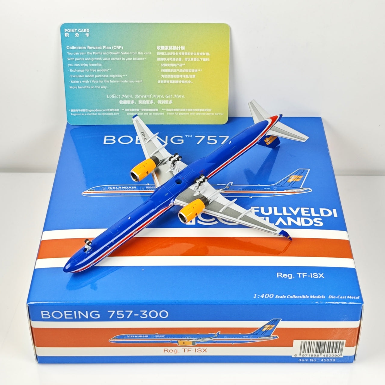 ICELAND AIR Boeing B757-200 N757AF Airplane Model (1:400 Scale)