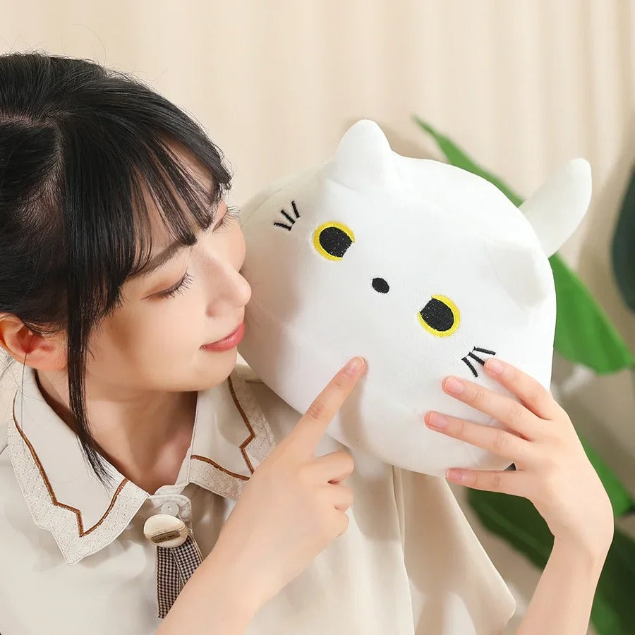 Kawaii Oval Cat Plush Doll 4 Kitten Pendants in Mom Cat