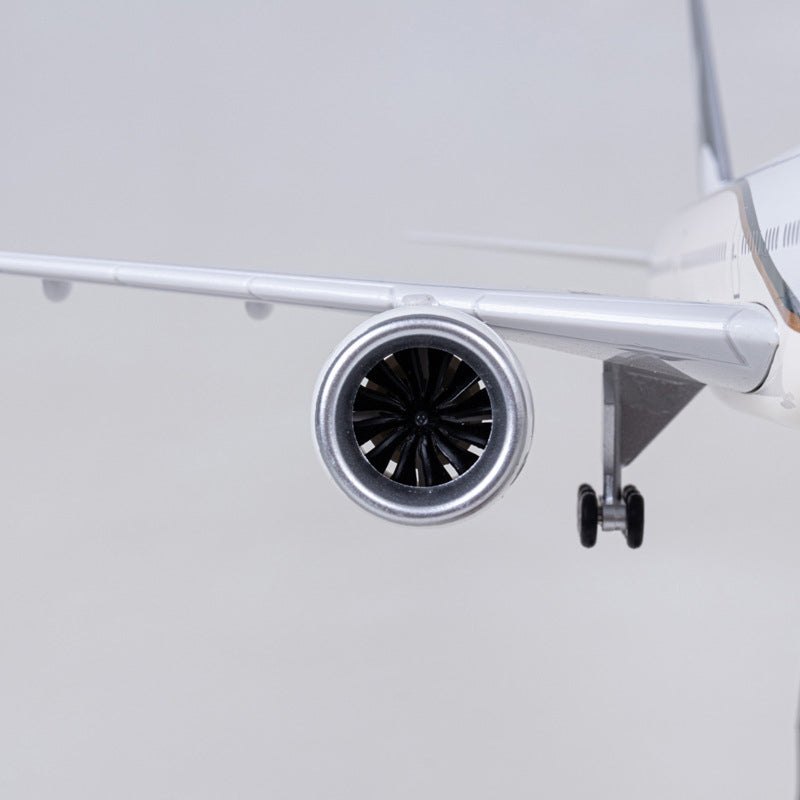 Pakistan Airlines Boeing 777 Airplane Model (1/157 Scale)