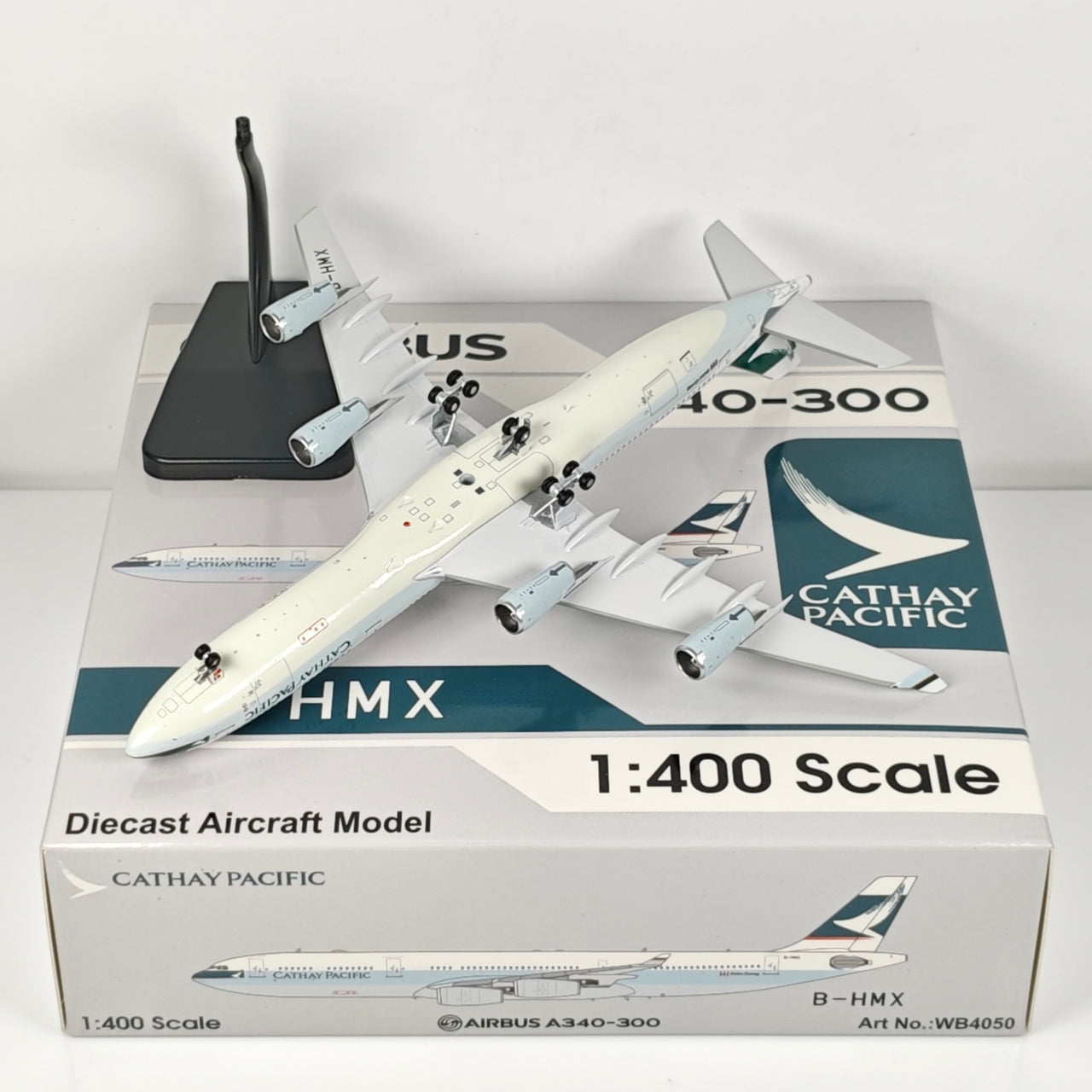 Cathay Pacific Airbus A340-300 B-HMX  Airplane Model 1/400 Scale