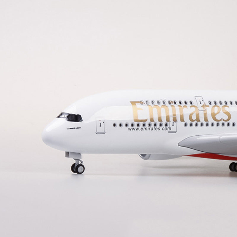Emirates Airbus A350 Airplane Model (1/142 Scale)