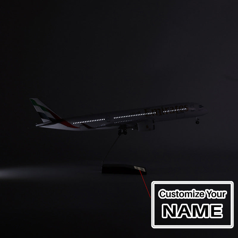 Emirates Airbus A350 Airplane Model (1/142 Scale)