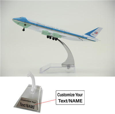 United One Boeing 747 Airplane Model (16CM) aviation themed 16-18cm scale model aircraft, diecast metal.