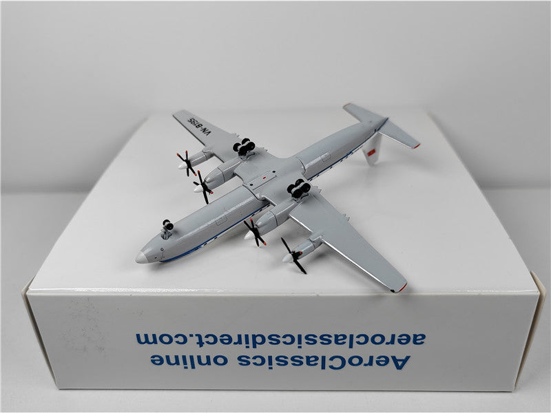 Aero Classics Vietnam Airlines IL-18 VN-B195 Airplane Model 1/400 Scale