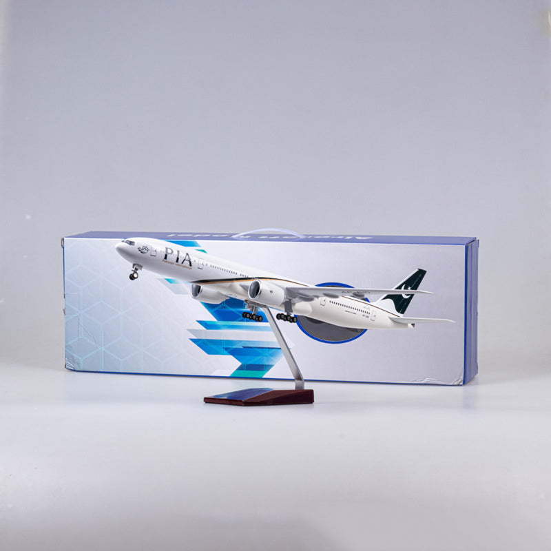 Pakistan Airlines Boeing 777 Airplane Model (1/157 Scale)