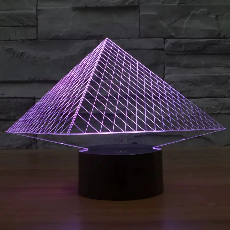 Customisable 3D Pyramid 3D Lamp - view 4