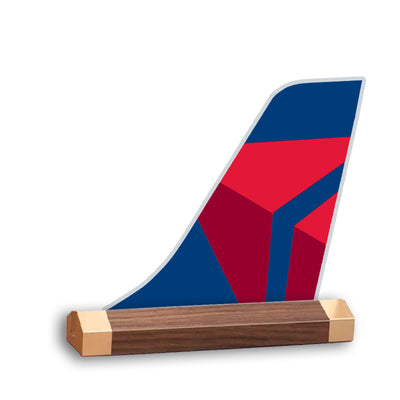 Delta Airlines (Delta Air Lines) Tail Logo Desk Models aviation design on premium acrylic and metal 3D airplane tail craft.