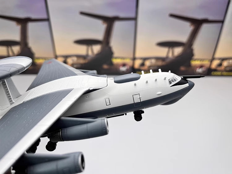 1/200 Beriev A-50 Airborne Early Warning And Control Airplane Model