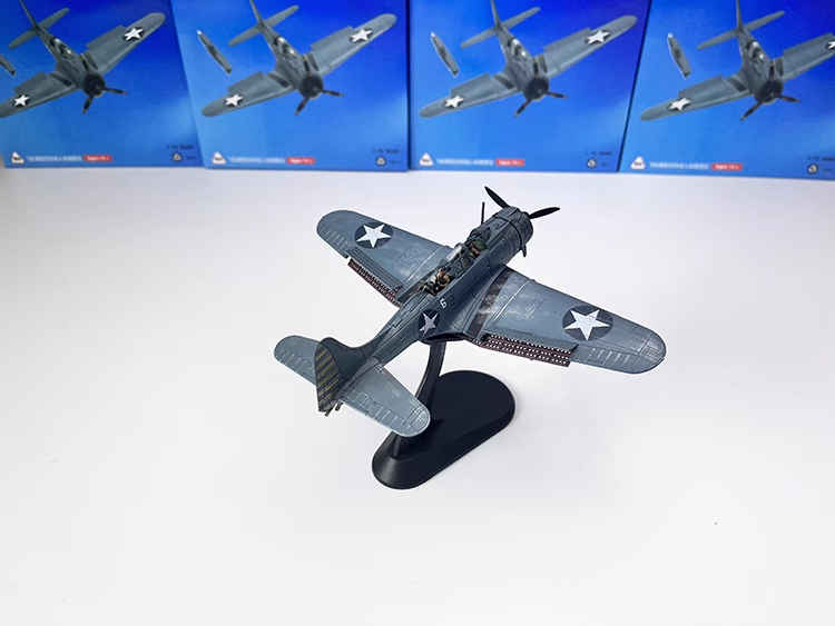 1/72 USA Douglas SBD Dauntless Dive Bomber Airplane Model