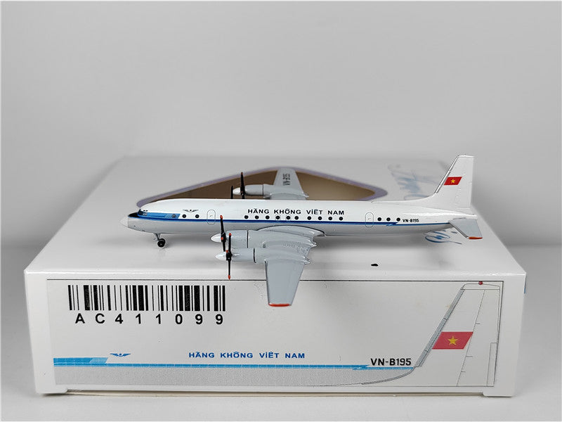 Aero Classics Vietnam Airlines IL-18 VN-B195 Airplane Model 1/400 Scale