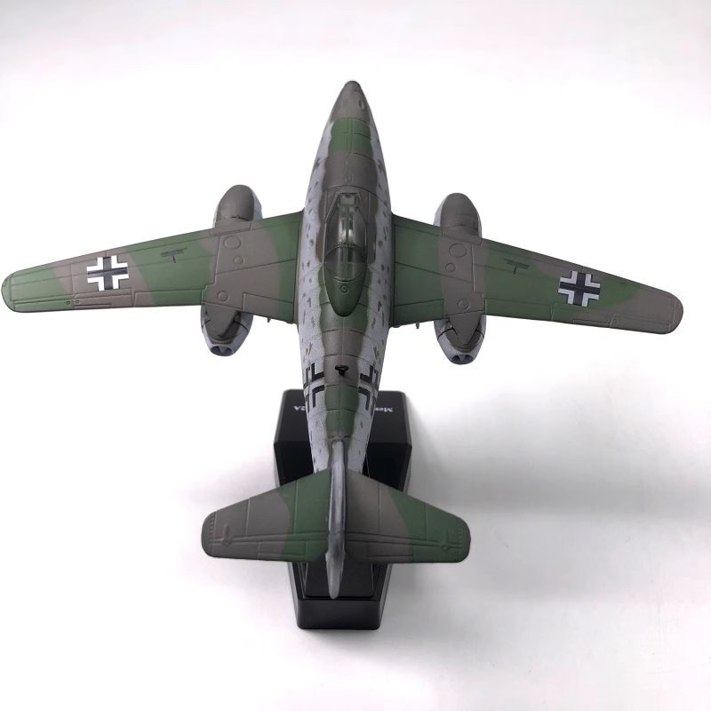1/72 Messerschmitt Me 262 Fighter Aircraft And Fighter-Bomber Airplane Model