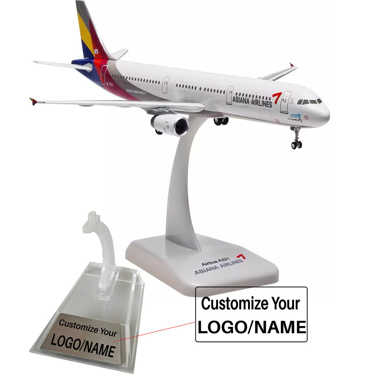 Asiana Airbus A321 Airplane Model HG0588GR (1/200 Scale - 20CM)