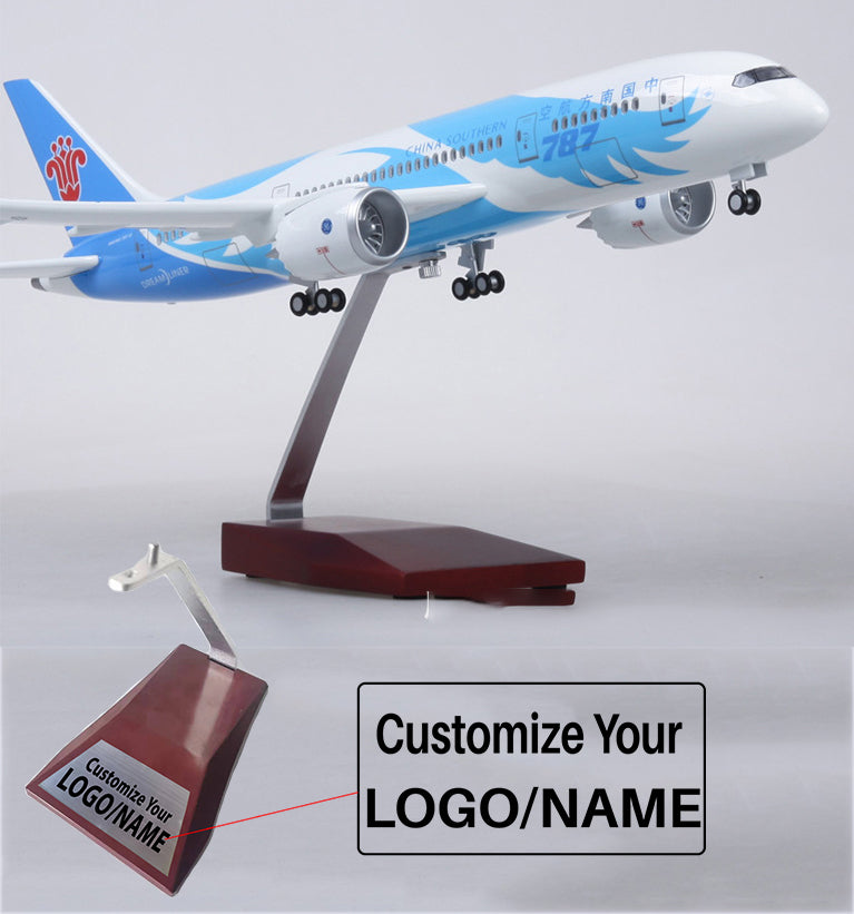 China Southern Airlines Boeing 787 Airplane Model (1/130 Scale)