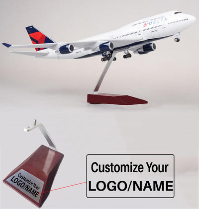 Side view of Delta Boeing 747 Airplane Model (1/160 Scale - 47CM) aviation LED model airplane in diecast metal with LED light.