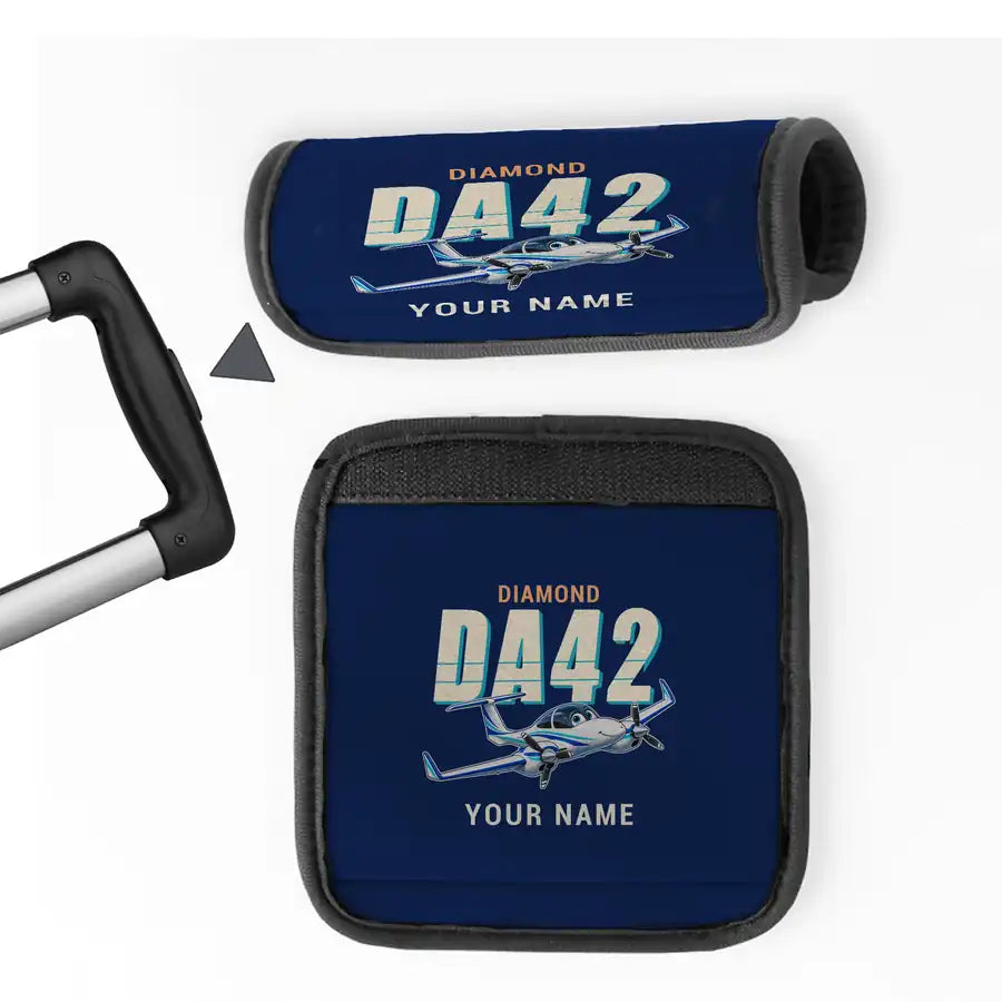 Diamond DA42-VI - Cartoon + Name - Luggage Handle Cover - Dark Blue