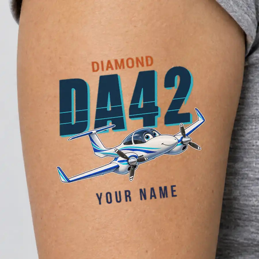 Diamond DA42-VI - Tattoo - Cartoon + Name