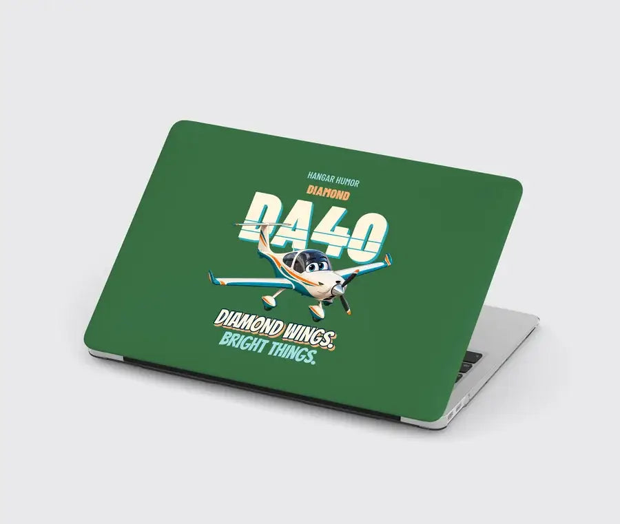 Diamond DA40 - Diamond wings. Bright things. design on green MacBook case