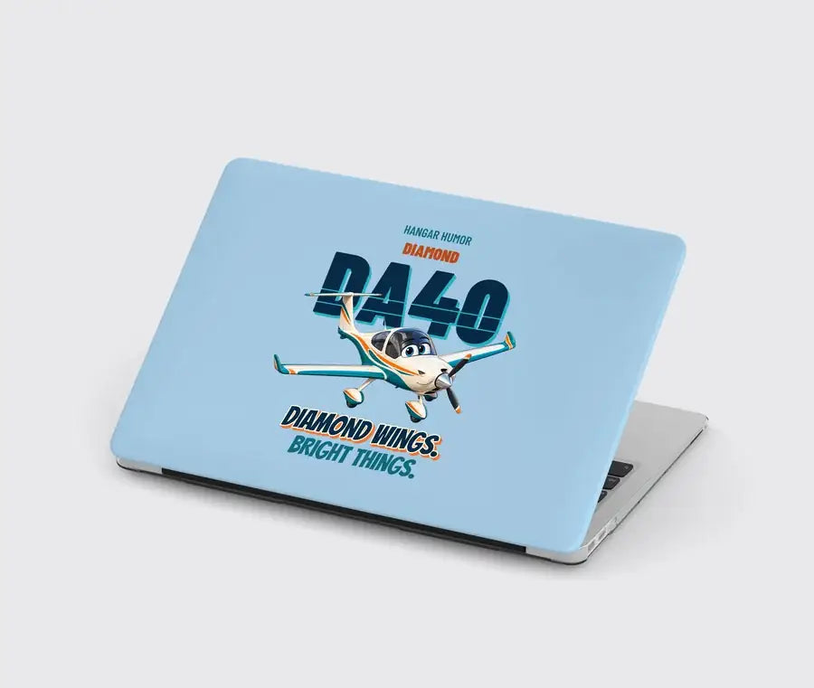 Diamond DA40 - Diamond wings. Bright things. design on light blue MacBook case