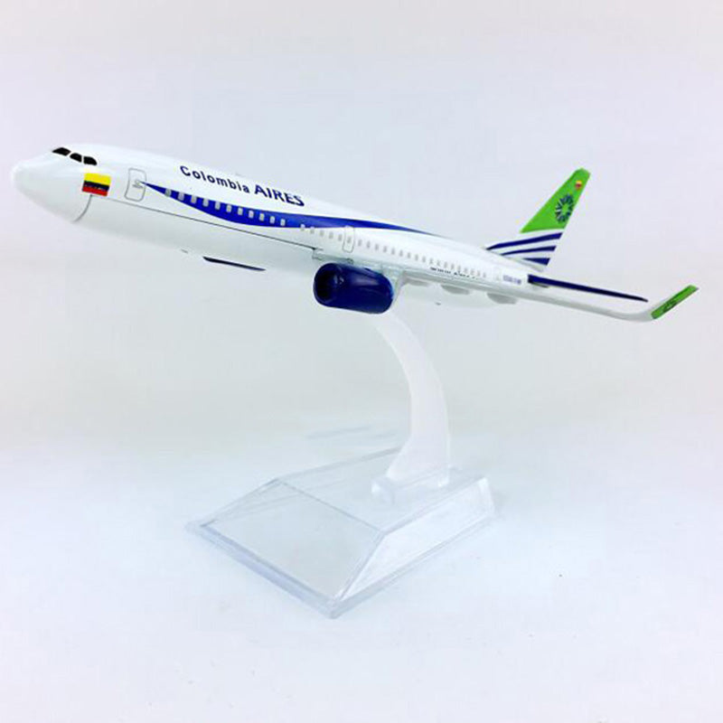 COLOMBIA AIRES Boeing737 B737-800 Airplane Model (16CM)