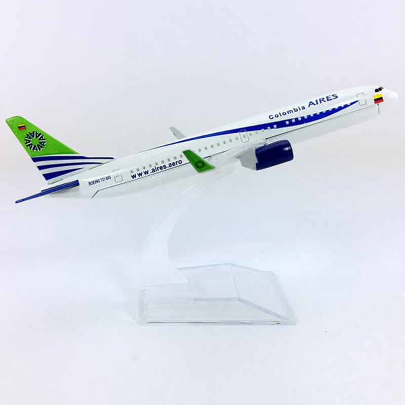 COLOMBIA AIRES Boeing737 B737-800 Airplane Model (16CM)