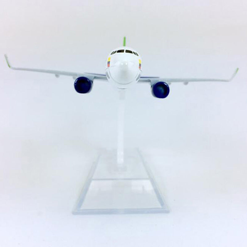 COLOMBIA AIRES Boeing737 B737-800 Airplane Model (16CM)