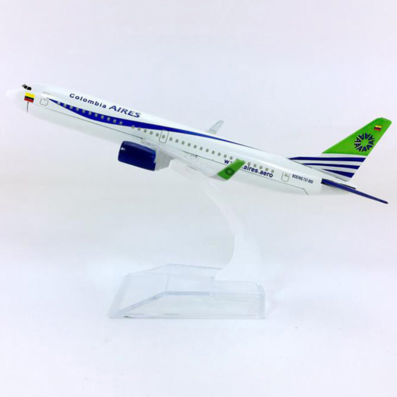 COLOMBIA AIRES Boeing737 B737-800 Airplane Model (16CM)