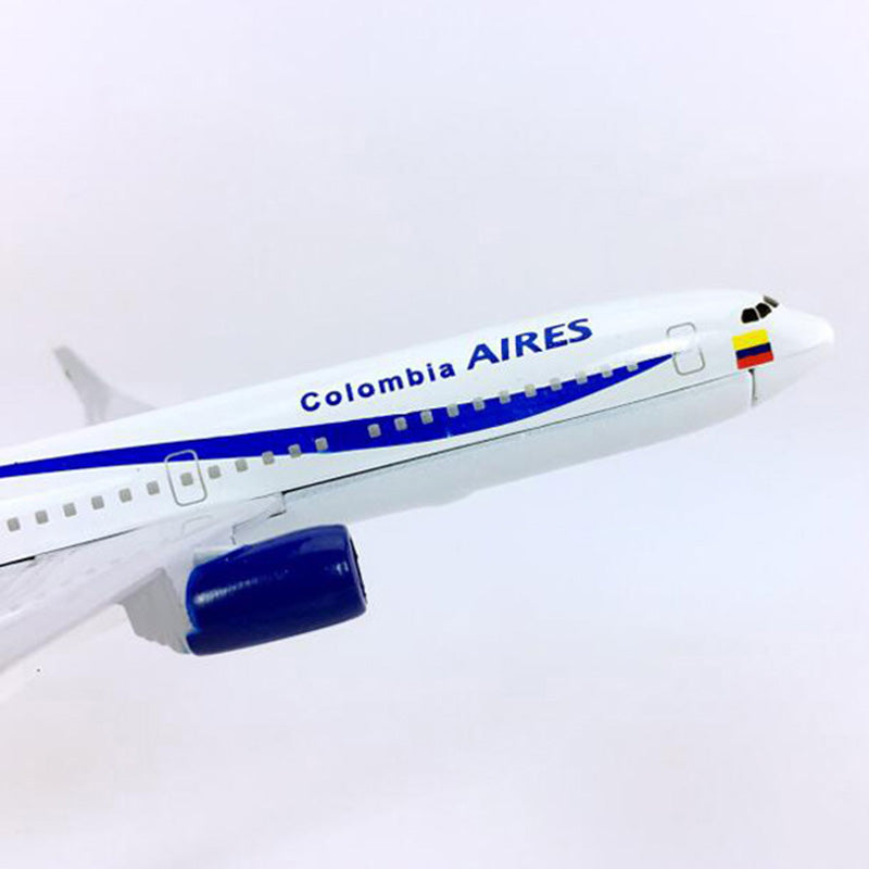 COLOMBIA AIRES Boeing737 B737-800 Airplane Model (16CM)