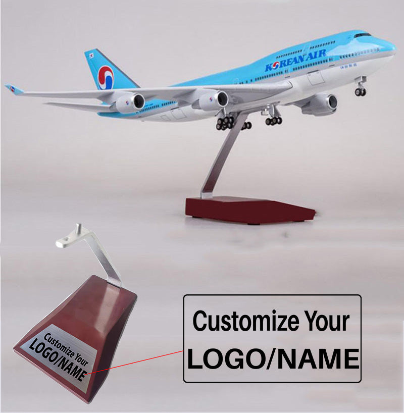 Side view of Korean Air Boeing 747 Airplane Model (1/160 Scale - 47CM) aviation LED model airplane in diecast metal with LED.