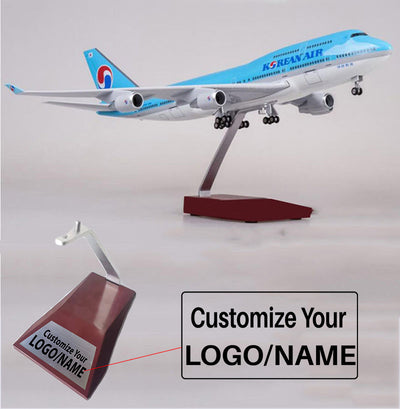 Side view of Korean Air Boeing 747 Airplane Model (1/160 Scale - 47CM) aviation LED model airplane in diecast metal with LED.