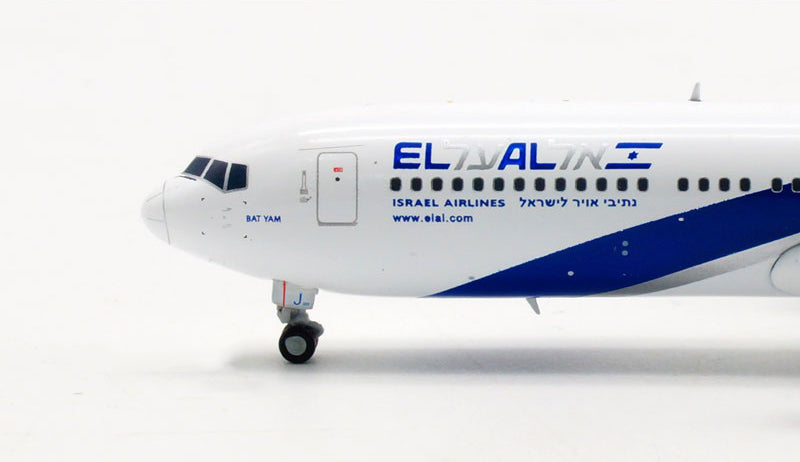 Boeing 767 B767-300ER 4X-EAJ Airplane Model (1:400 Scale)