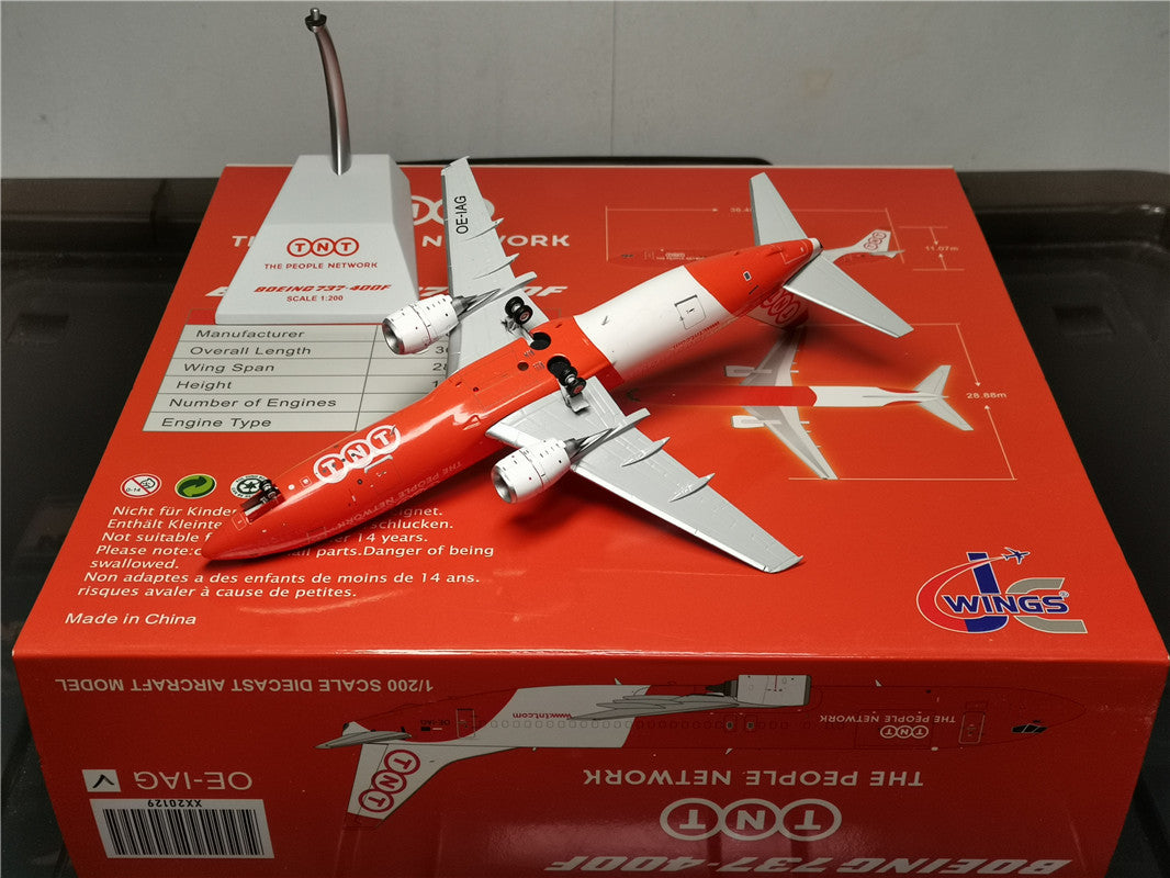 TNT Express Airlines B737-800(SF) JC Wings XX20129 Airplane Model (1/200 Scale)