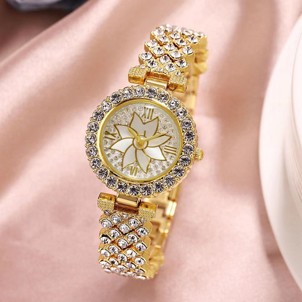 Women Bracelet Watches Ladies Alloy Strap Rhinestone Quartz Wrist Watch Luxury Fashion Quartz Watch