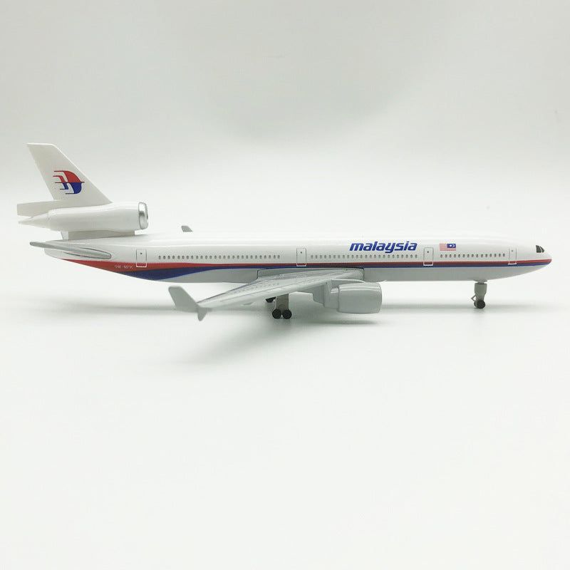 Malaysia Airlines McDonnell Douglas MD-11 Airplane Model (1/100 Scale)
