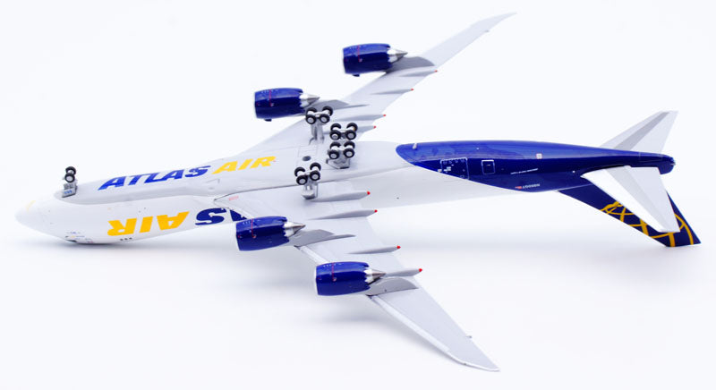 Boeing 747 pilot accessory from Aviation Shop