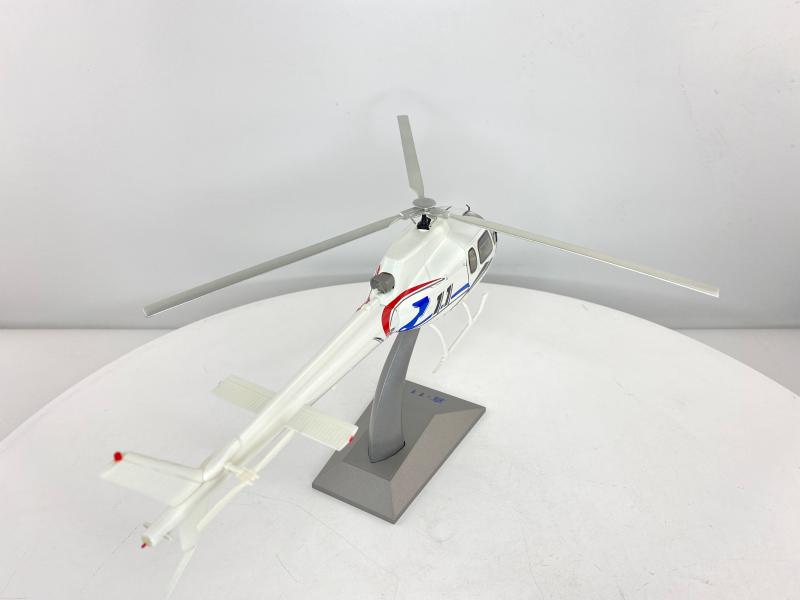 AS350 Squirrel China Version Z-11 Helicopter Model 1:60 Scale