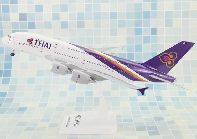 Thai Airways Airbus A380-800 Airplane Model (1/200 Scale)
