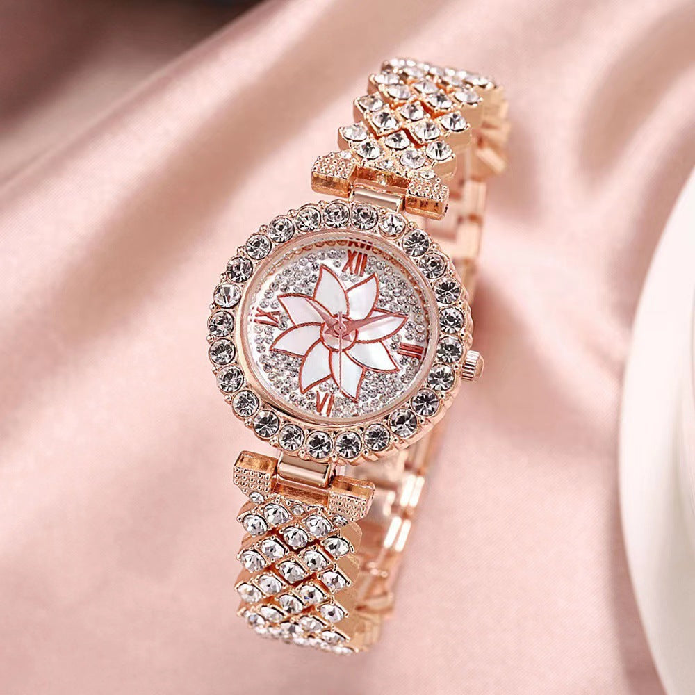 Women Bracelet Watches Ladies Alloy Strap Rhinestone Quartz Wrist Watch Luxury Fashion Quartz Watch