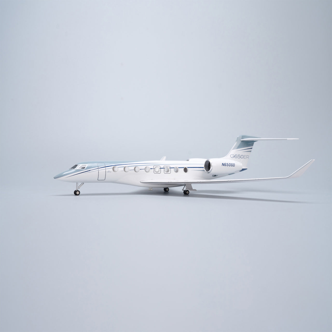 Gulfstream G650ER G650 Airplane Model (47CM)