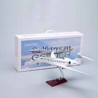 Thumbnail for Gulfstream G650ER G650 Airplane Model (47CM)