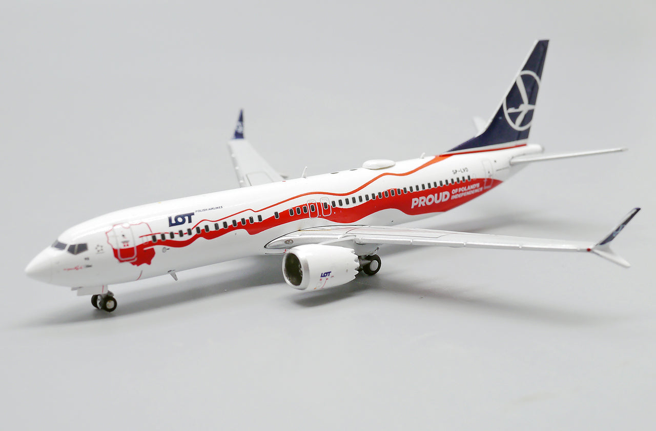 LOT Airlines "StarAlliance" Boeing 737 B737-8MAX LH4200 Airplane Model (1/400 Scale)