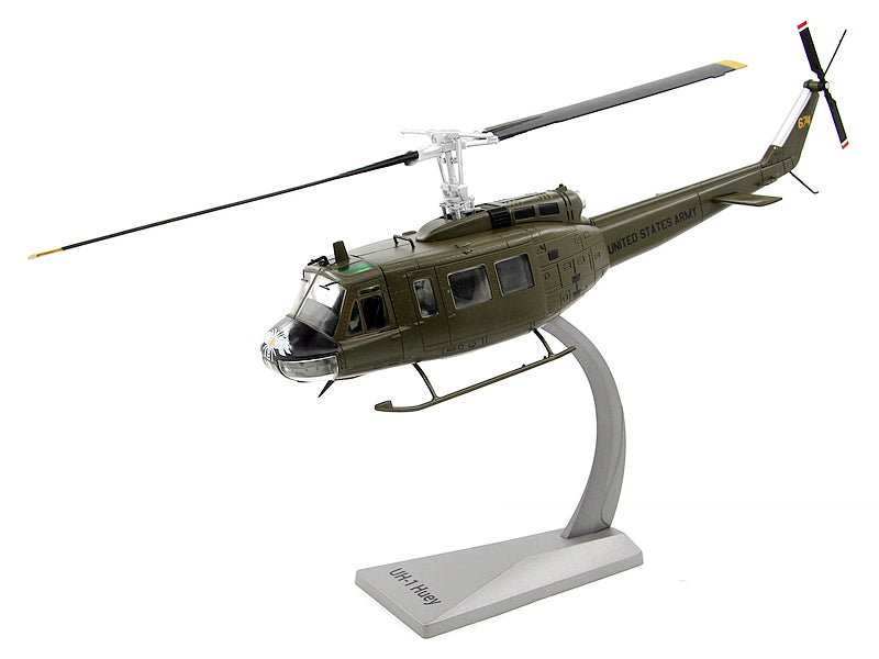 AF1 US Army UH-1H Helicopter 116th Hornet Squadron 674 # Helicopter Model 1/48 Scale