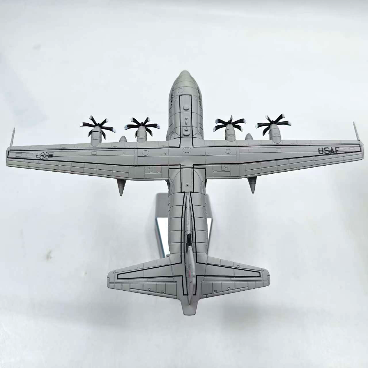 US Air Force C-130J Super Hercules Transport Aircraft Airplane Model Scale 1:200