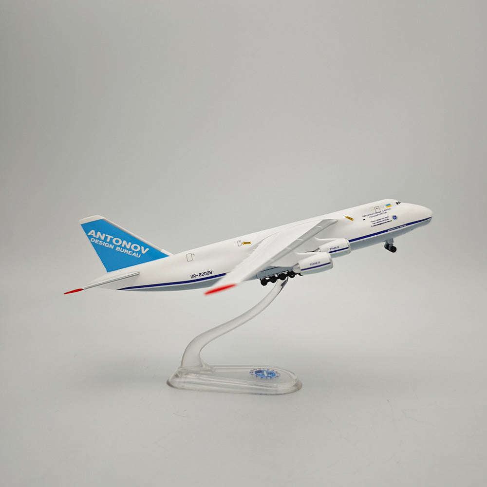Ukrainian Antonov Ukraine An-124 (AN124)  Airplane Model (1/400 Scale)