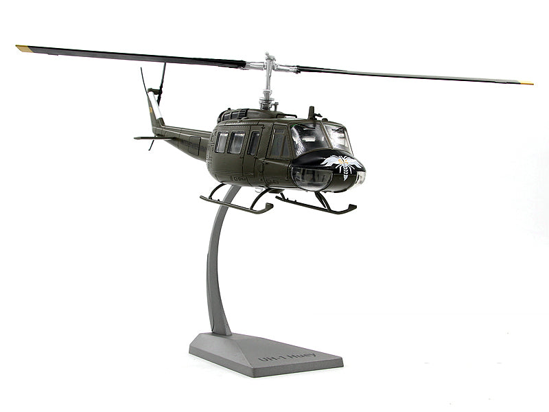 AF1 US Army UH-1H Helicopter 116th Hornet Squadron 674 # Helicopter Model 1/48 Scale