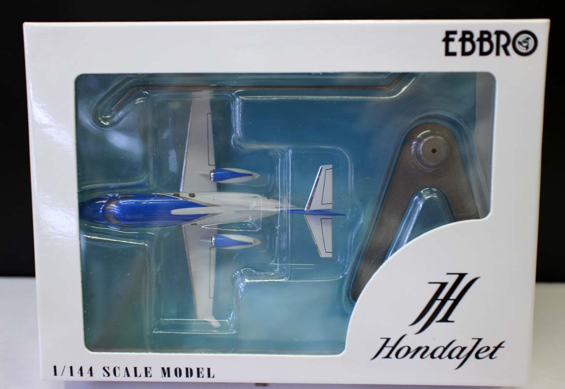 HONDAJET JET Business Jet Small Airplane Model (1/144 Scale)